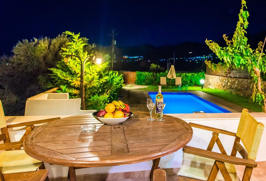 Gasparakis Bungalows & Villas Lefkogeia ภายนอก รูปภาพ